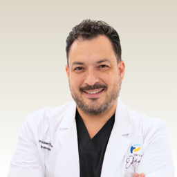 Dr. Julián Tamayo
